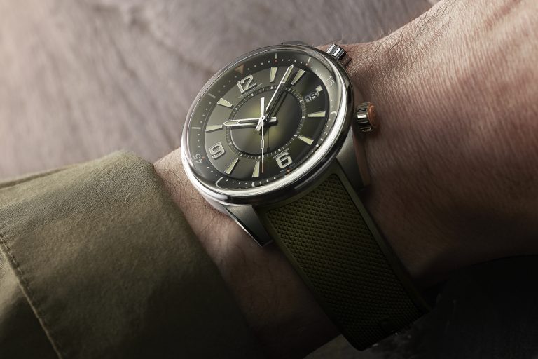 2022_JAEGER-LECOULTRE_POLARIS DATE_WRISTSHOT_16-9 (3) Jaeger-LeCoultre Automatic Date watch