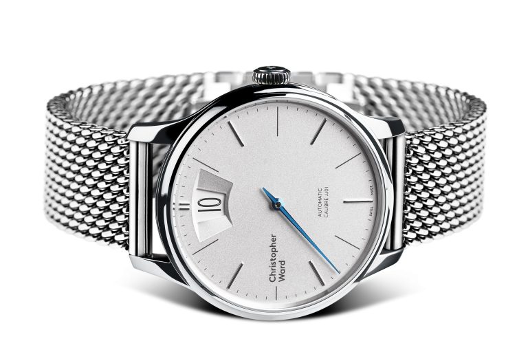 C01-40AJH1-S00W0-MSB_3D Christopher Ward C1 Malvern Jumping Hour watch on Milanese mesh bracelet.