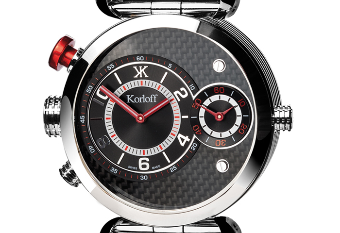 The reverse side of each watch offers a more sophisticated than sporty look, as seen in this 002. 