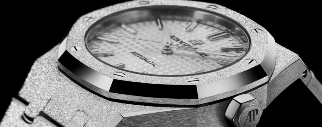 Each watch features a hand-finished hammered textured effect. 
