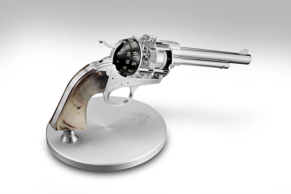 Colt_01 Colt Revolver clock by The Unnamed Society and L'Epee.