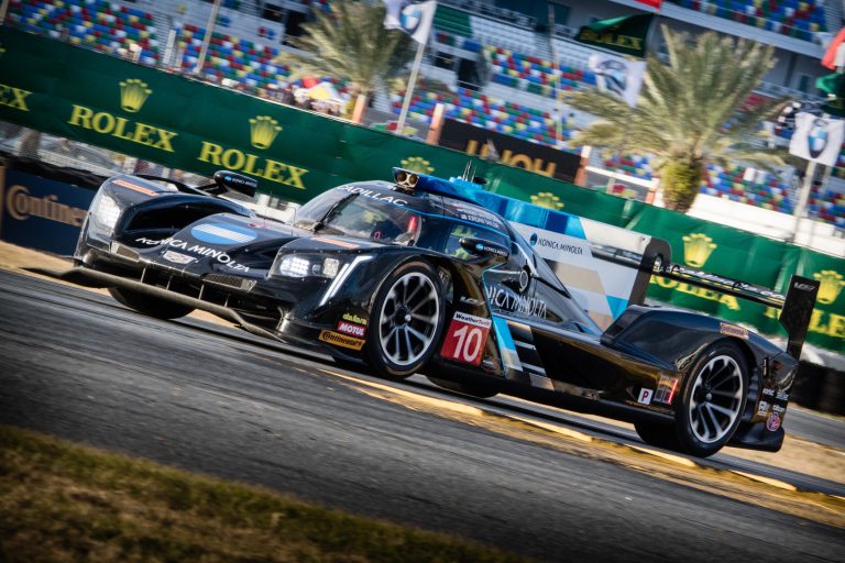 Qualifying - Prototype Pole Position Holder, #10, Konica Minolta Cadillac DPi-V.R, Cadillac DPi, P, Ricky Taylor (USA), Jeff Gordon (USA), Jordan Taylor (USA), Max Angelelli (MCO)