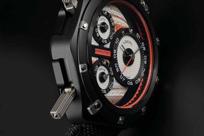 h51598990_detail_high_cmyk_15704 The new limited edition ODC X-03 timepiece (999 pieces) is the third in a trilogy of watches. This one was designed by Nathan Crowley with Hamilton in honor of Interstellar.