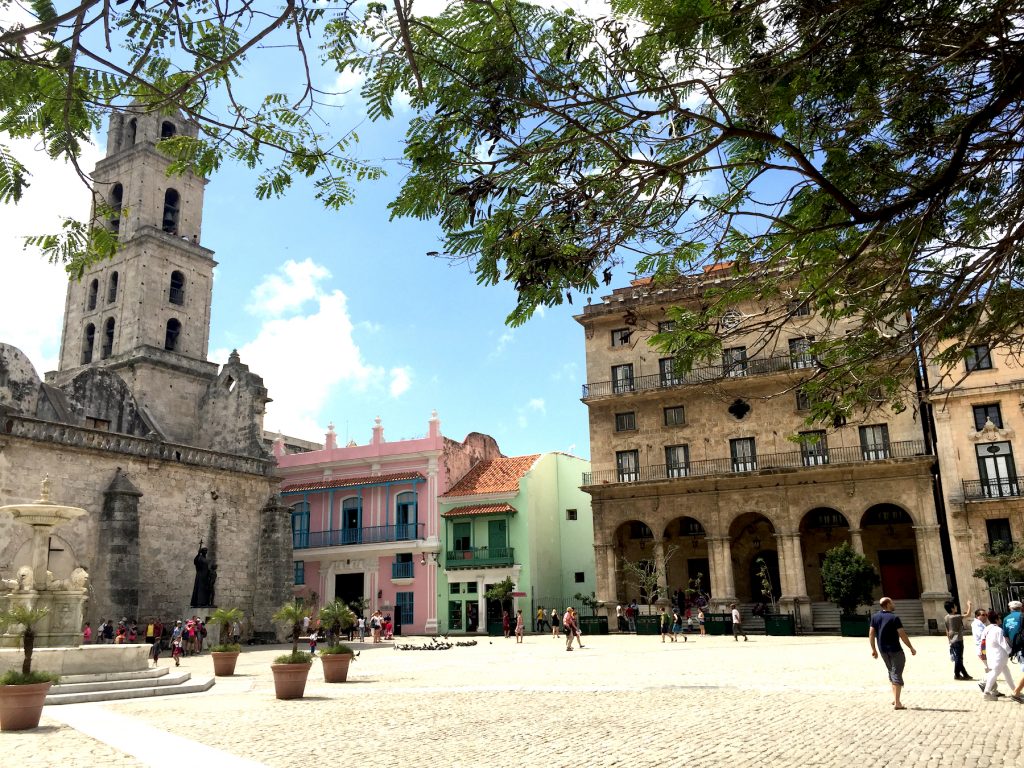 Each plaza in Old Havana is more beautiful than the previous one. (Photo: R. Naas) 