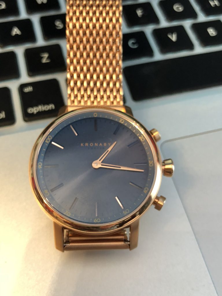 Review: Kronaby Carat Connected Watch 