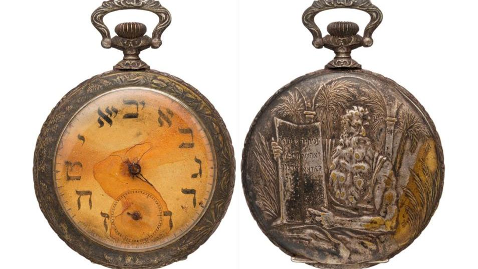Titanic victim's pocket watch sells for $57,500 at Heritage Auction.