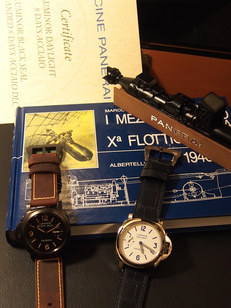  The set comes with certificate, model torpedo, book and more(Photo C: AtimeyPerspective.com) 