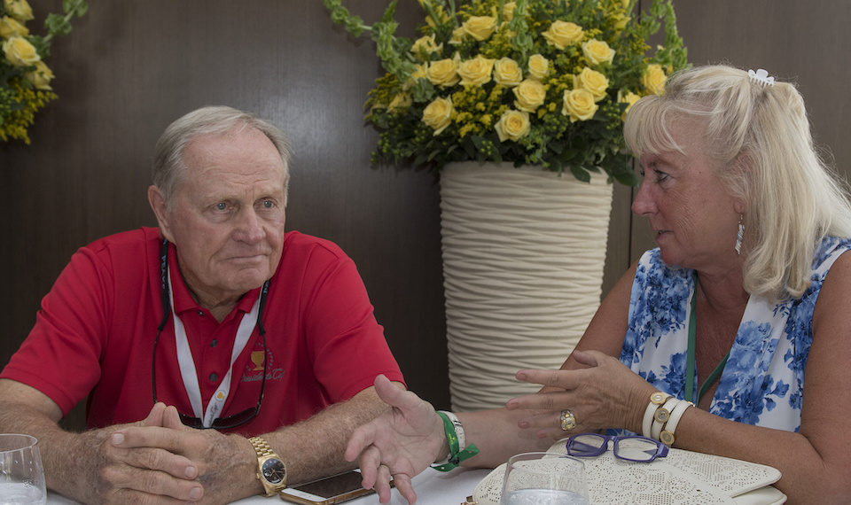 Jack Nicklaus with ATimelyPerspective's Roberta Naas a The President's Cup 2017.
