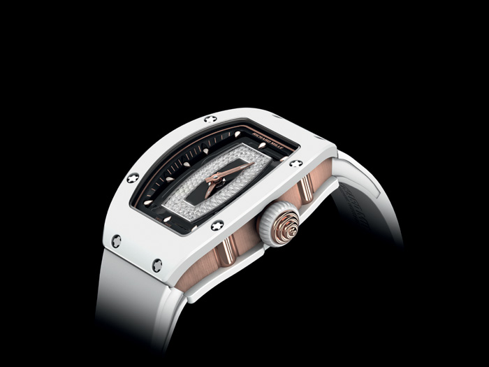 The watch features a new crown system to make it able to stand up to the rigors of wear. 