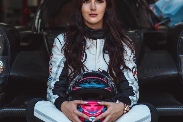 Racecar driver Hanna Zellers