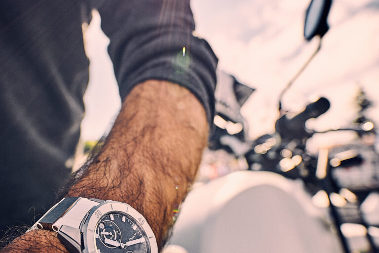 WhiteShark_2 Ulysse Nardin Great White Shark Diver Chronometer.