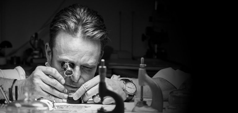 Peter Speake-Marin's 'The Naked Watchmaker' site goes live.