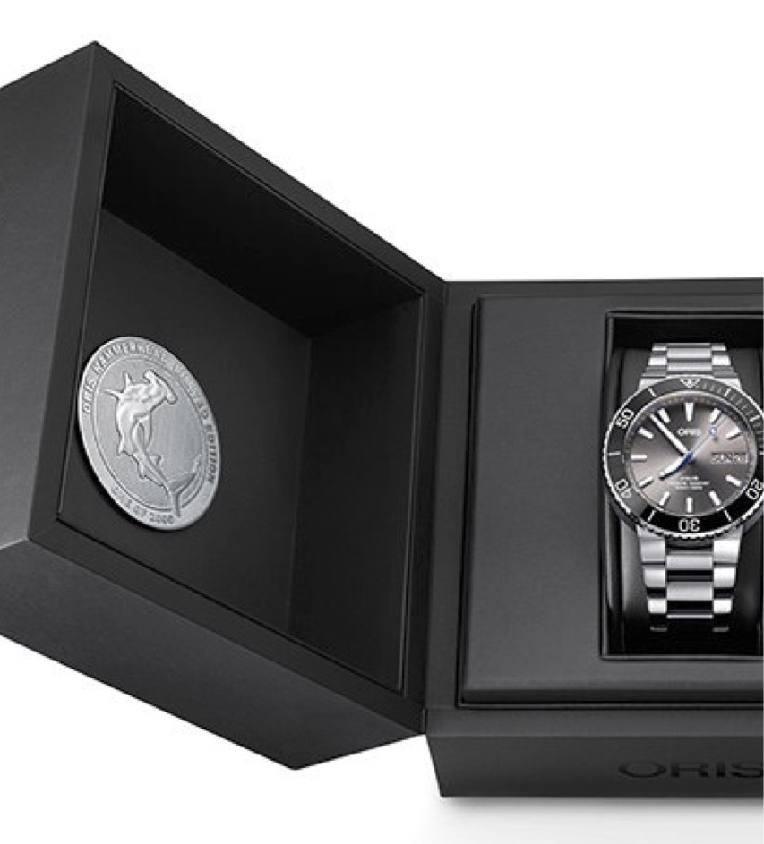 The Oris Hammerhead Limited Edition watch is sold in a presentation box with shark medallion. 