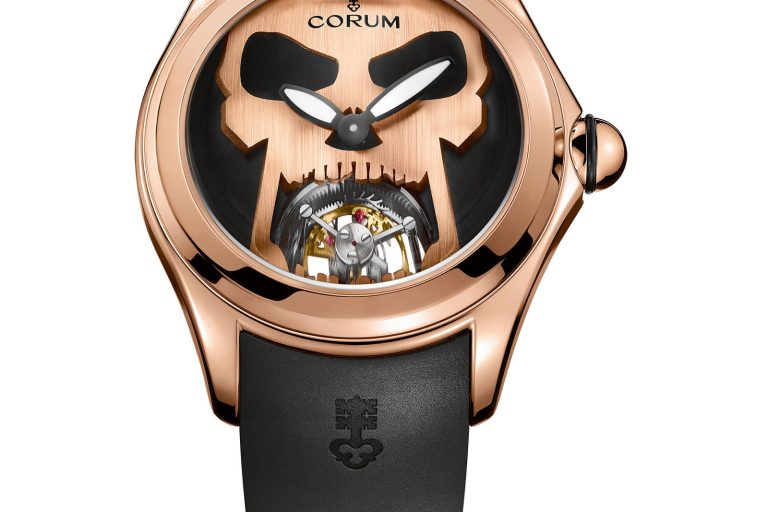 bubble_47_flying_tourbillon_skull Corum Bubble Flying Tourbillon Skull