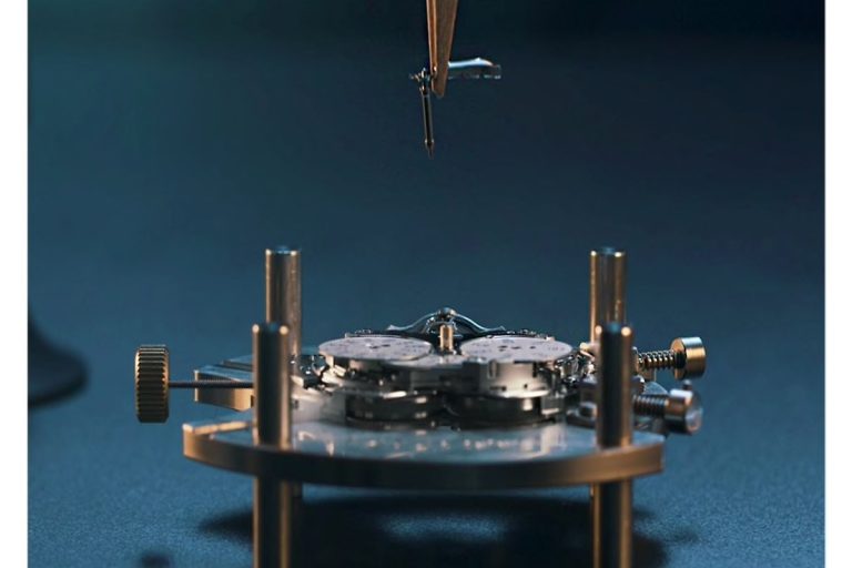 care_block2.jpg.crop.full.high Jaeger-LeCoultre
