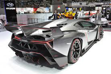Back view of the Lamborghini Veneno