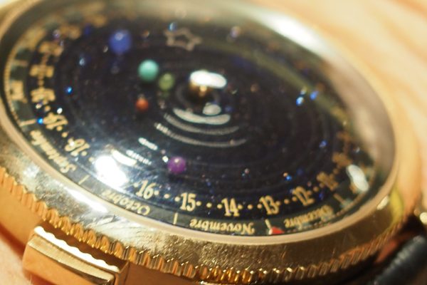 Midnight-Planetarium-on-the-wrist